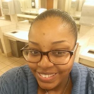 Meet your Posher, Deja m